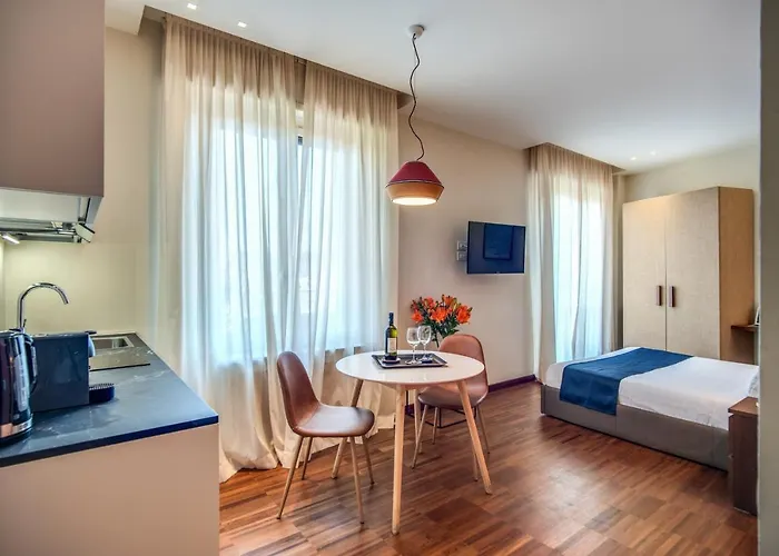 Milhouse Duomo Otel 2*
